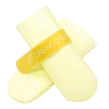 Daeng Daeng Shoes - 28pc Dog Shoes - Waterproof Disposable Anti-Slip Pet Socks Size L - Yellow