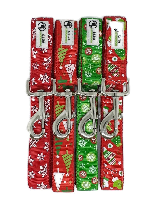 Christmas Dog Leashes 1.2m - Moondidley Pets Green Snow Flakes