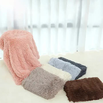 Fluffy Pet Blankets-Soft Faux Fur, Anti-Anxiety Cozy Throws for Cats and Dogs, M 80*55cm Light Grey